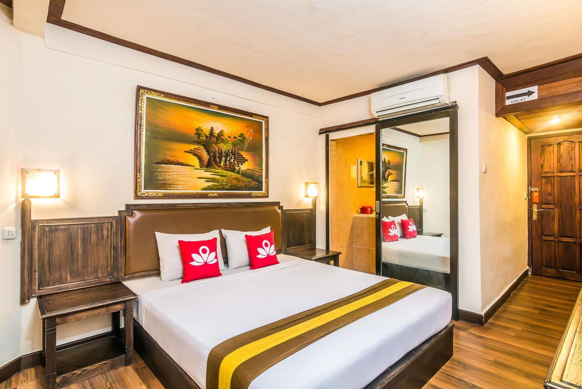 Zen Rooms Kuta Flora Luaran gambar
